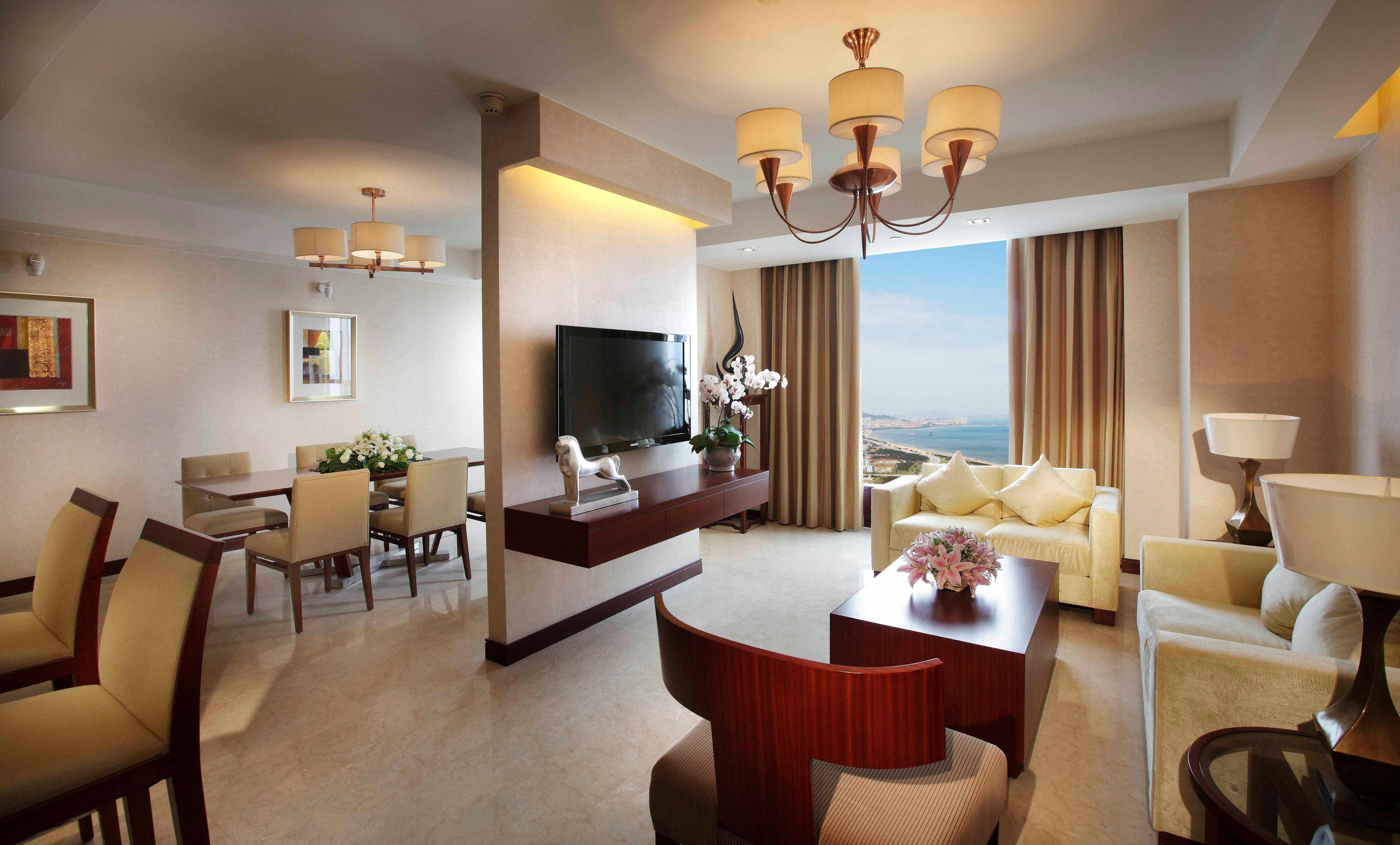 Hotel Crowne Plaza Yantai Sea View By Ihg Habitación foto